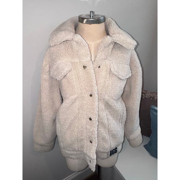 UGG Jackets & Blazers - UGG Frankie Sherpa Trucker Coat Jacket natural/cream color NWT womens size small